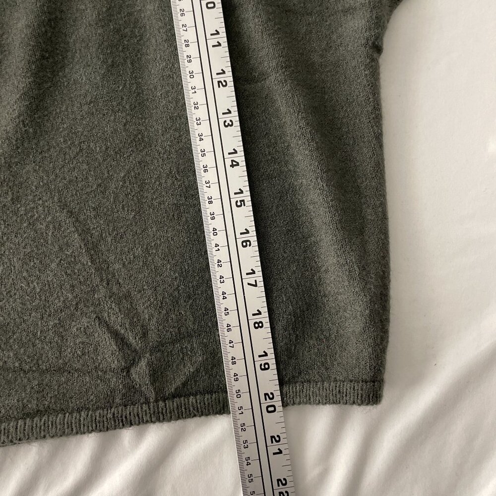 My Best Friend's Wardrobe Turtleneck Cap Sleeve Sweater Gray One Size - Picture 6 of 6